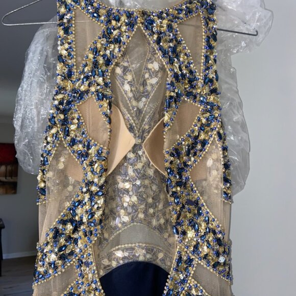 Prom or Formal Dress - Picture 3 of 5